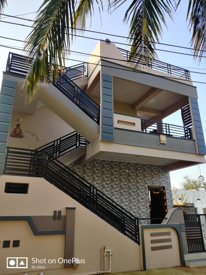 Lee Homestay Hampi Zewnętrze zdjęcie