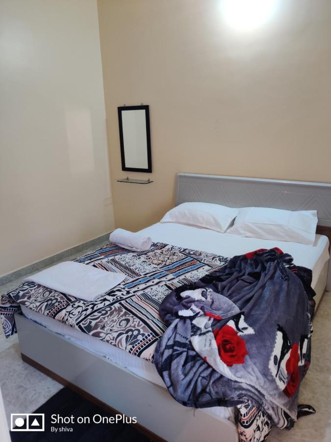 Lee Homestay Hampi Zewnętrze zdjęcie