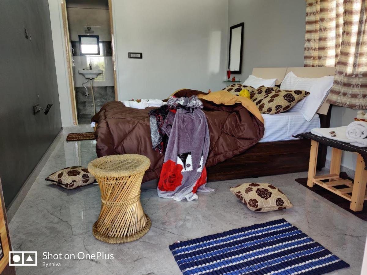 Lee Homestay Hampi Zewnętrze zdjęcie