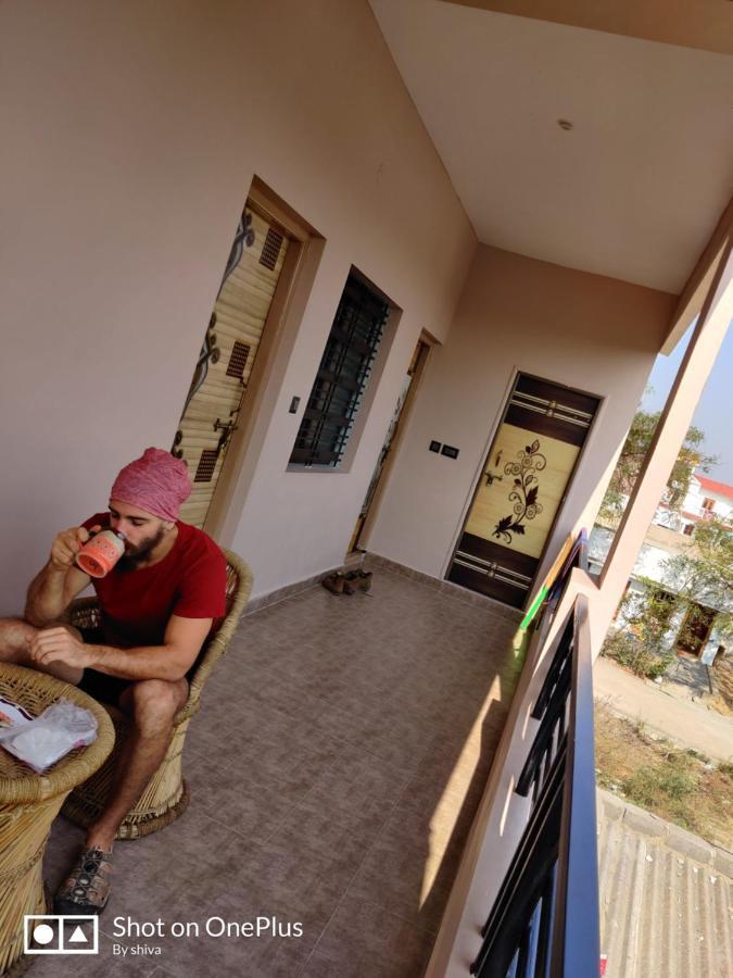 Lee Homestay Hampi Zewnętrze zdjęcie