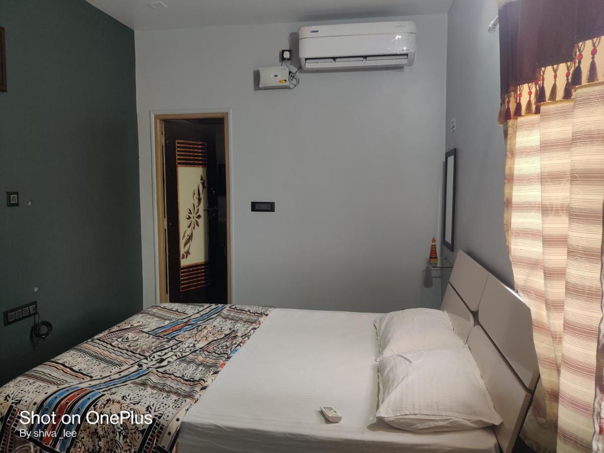 Lee Homestay Hampi Zewnętrze zdjęcie